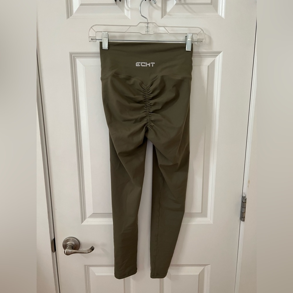Olive green ECHT Force Scrunch Leggings-Never Been Worn